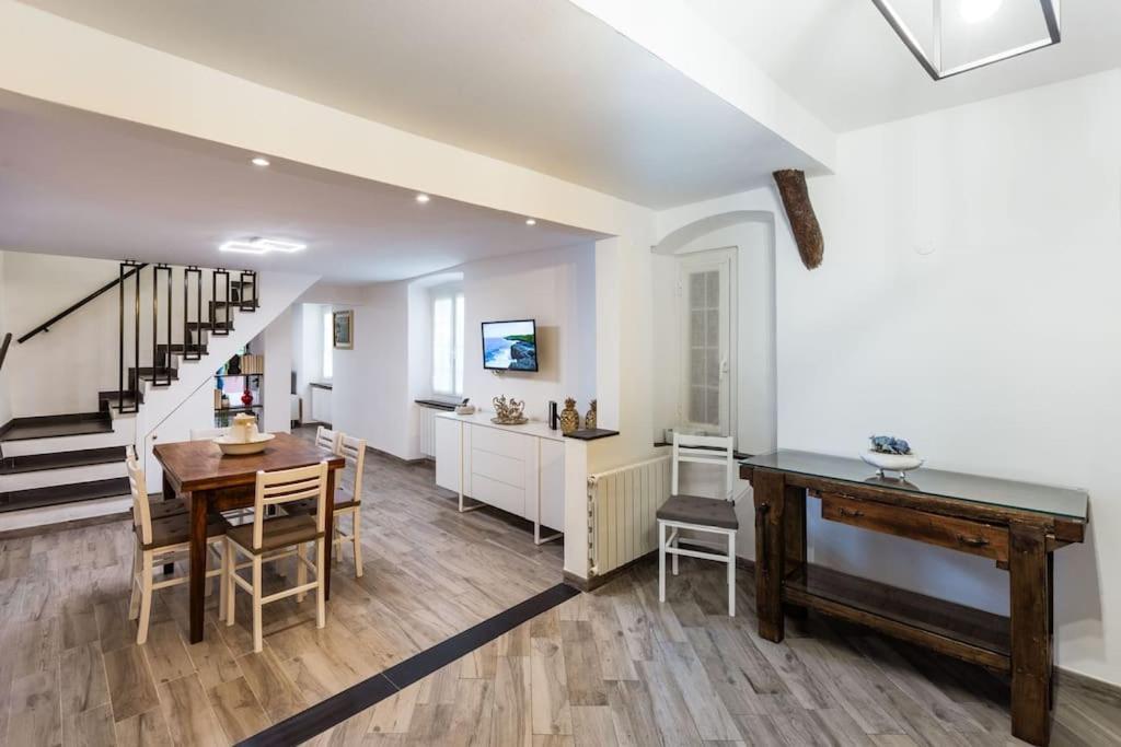 Ferienhaus Casa Zaffe - Relax Ligure Nel Cuore Di Sturla *