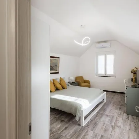 Casa Zaffe - Relax Ligure Nel Cuore Di Sturla Genova Esterno foto